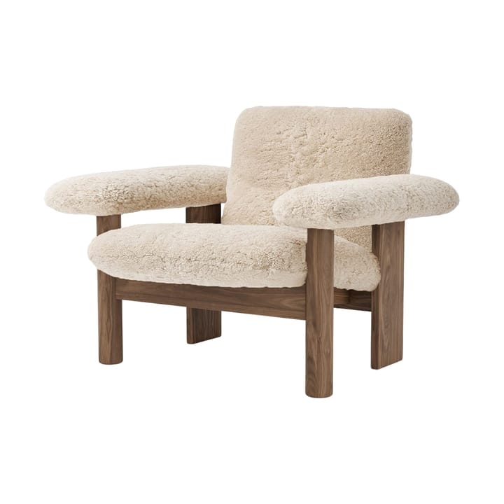 Sillón Brasilia low back, Walnut-Nature sheepskin curly Audo Copenhagen