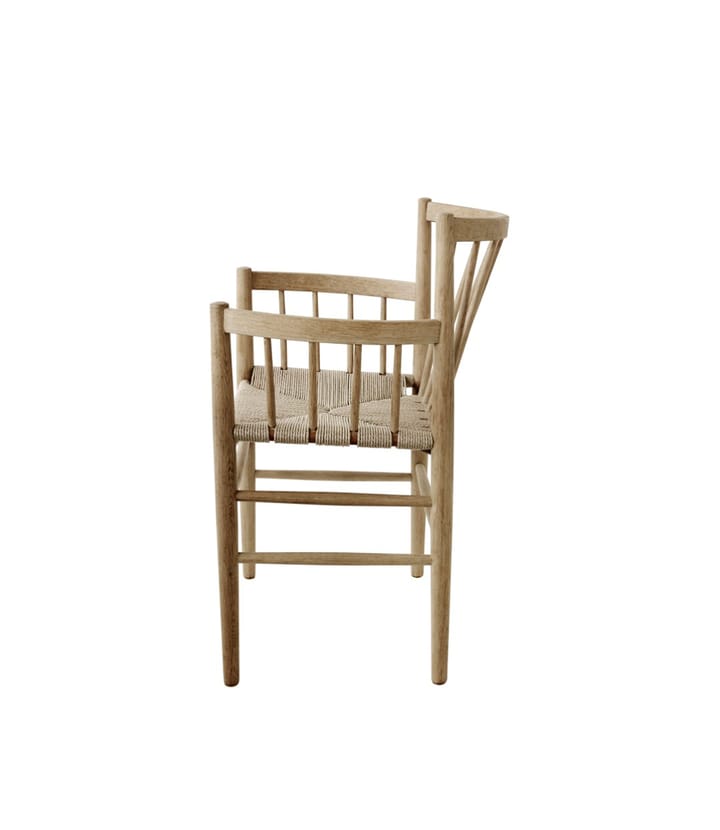 Silla con reposabrazos J82, Oak nature oiled FDB Møbler