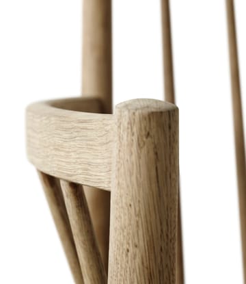 Silla con reposabrazos J82 - Oak nature oiled - FDB Møbler