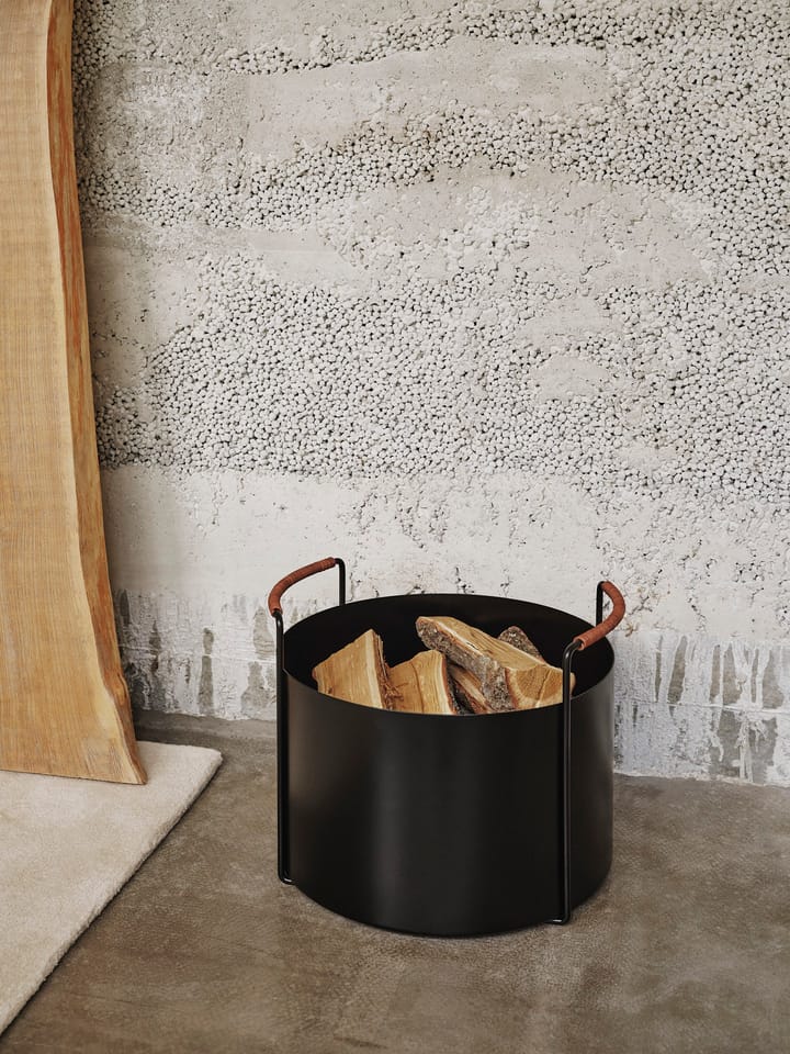 Cesta para leña Port - Black - ferm LIVING