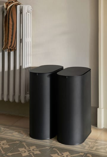 Cubo de basura Enkel medium - Black - ferm LIVING