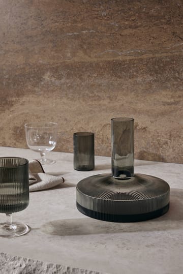 Decantador de vino Ripple - Gris ahumado - ferm LIVING