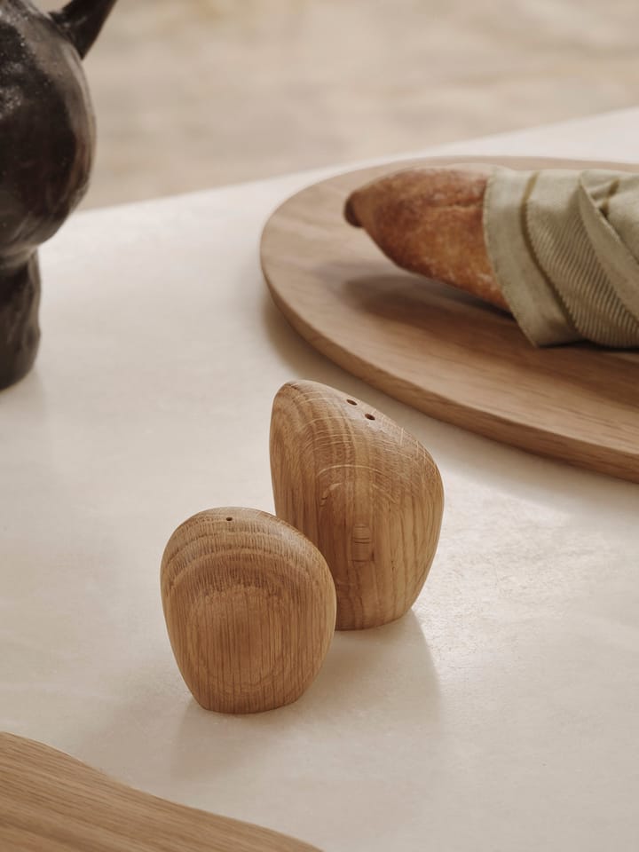 Salero y pimentero Cairn - Oak - ferm LIVING