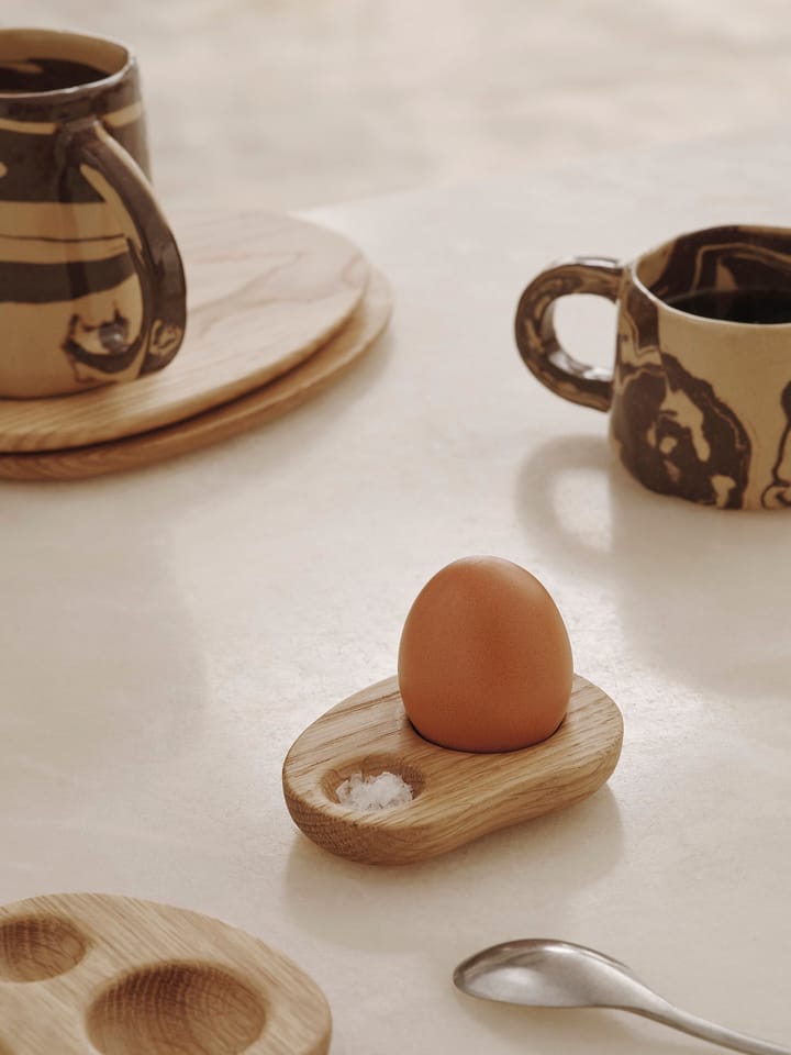 Set de 2 hueveras Cairn - Oak - ferm LIVING