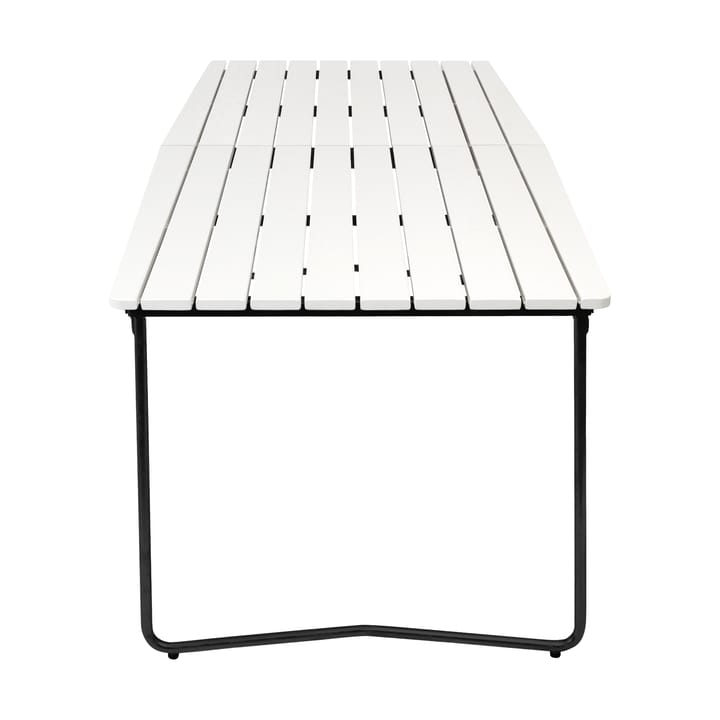 Mesa Table B31 230 cm, White lacquered oak-black base Grythyttan Stålmöbler