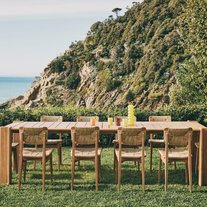 Mesa de comedor Atmosfera, Teak, 281x105 cm GUBI