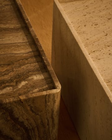 Mesa Pietra 30x80x40 cm - Neutral white travertine - GUBI