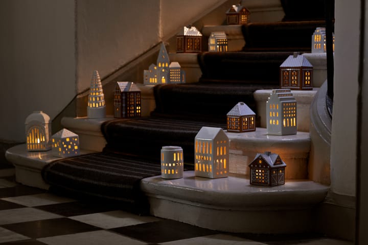 Portavelas Gingerbread casa - Christmas barn 11,5 cm - Kähler