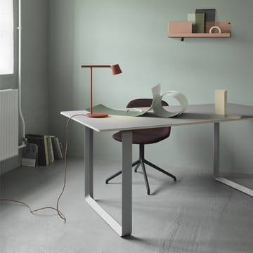 Mesa 70/70 170x85 cm - Black linoleum-Plywood-Sand - Muuto