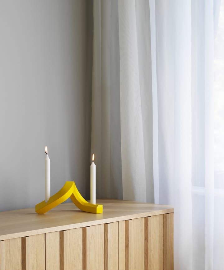 Candelabro Crooked 2, Amarillo Normann Copenhagen