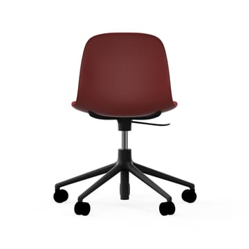 Silla de oficina Form chair swivel 5W - Rojo, aluminio negro, ruedas - Normann Copenhagen