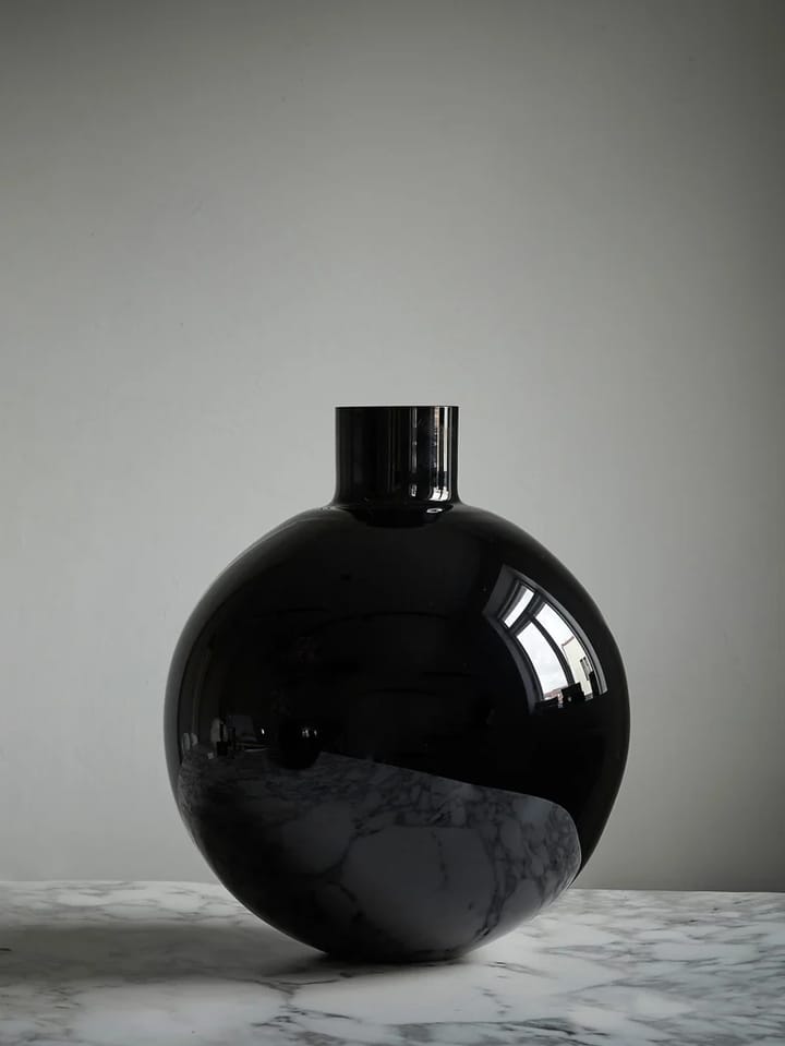 Jarrón Pallo, Negro 37 cm Skrufs Glasbruk