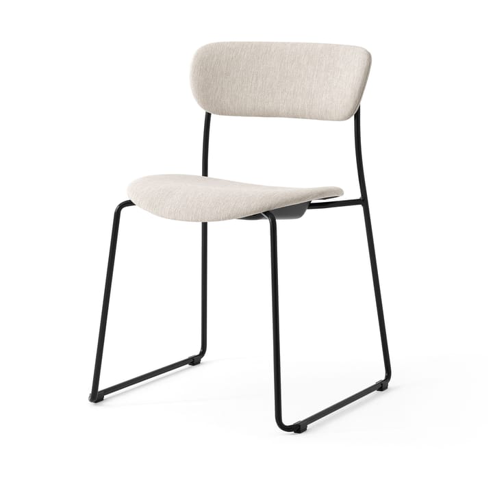 Silla Pavilion AV53 completamente tapizada - Black-Clay 0011 - &Tradition