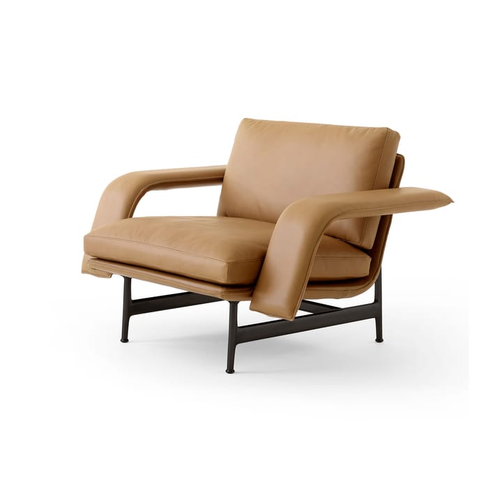 Sillón lounge Meantime AV29 - Warm black-Noble leather Cognac - &Tradition