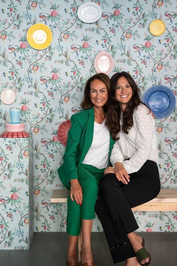 Teresa Mateus Lundahl y Filippa Burenstam Linder, fundadoras de la empresa de cerámica 
Mateus, donde el diseño sueco se une a la artesanía portuguesa. 